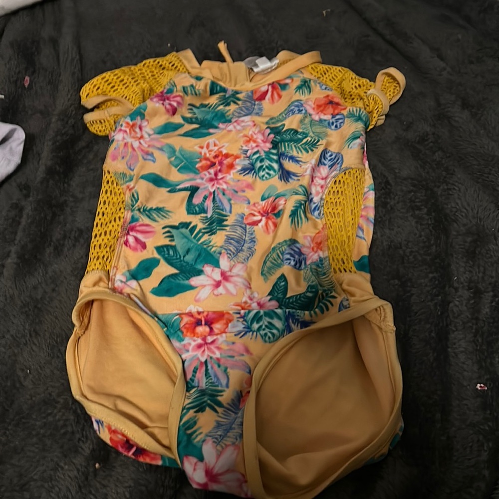 Swim suit for girls